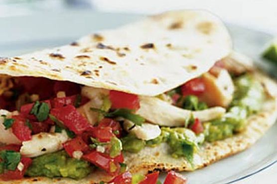 Spicy Backyard Barbecue Chicken Fajitas