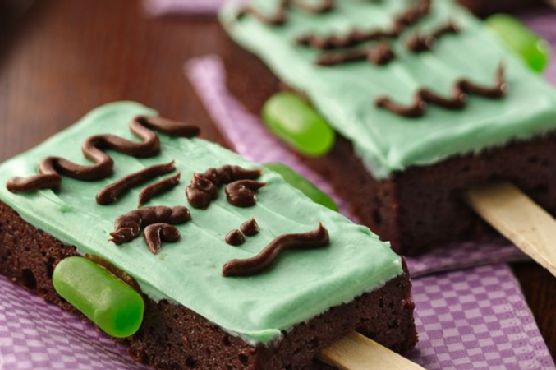 Spooky Monster Brownie Pops