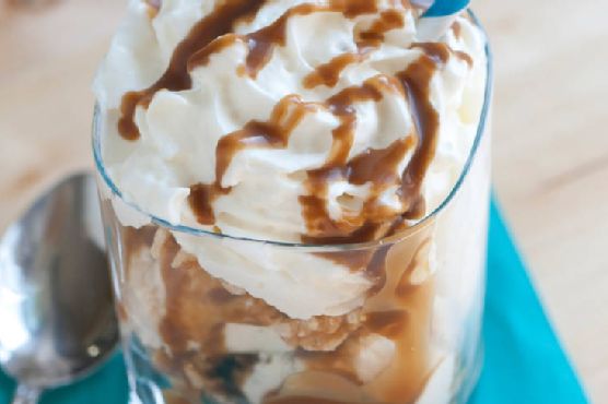 Stout-Caramel Ice Cream Sundaes