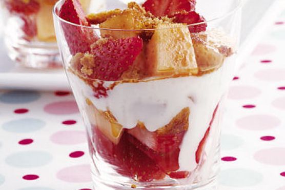 Strawberry, melon & ginger sundaes