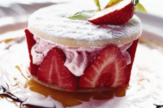 Strawberry Passion-Fruit Sables