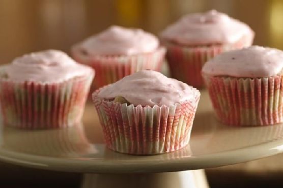 Strawberry-Rhubarb Cupcakes