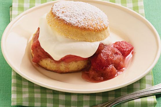 Strawberry-Rhubarb Shortcakes