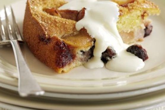 Sugar-crunch fruitcake