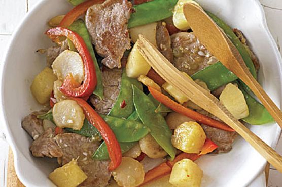 Sweet and Spicy Pork with Pineapple