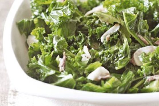 Sweet & sour kale with garlic & anchovy