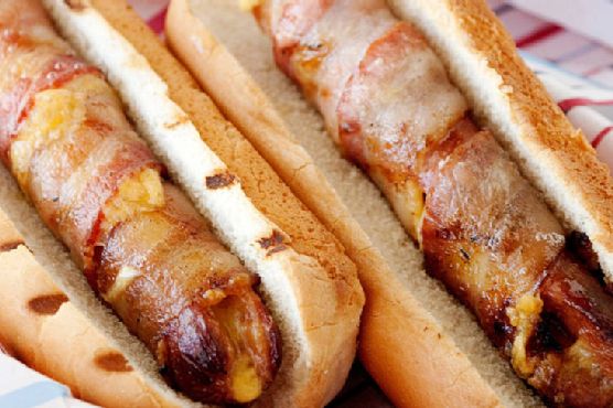 Texas Tommy Hot Dogs