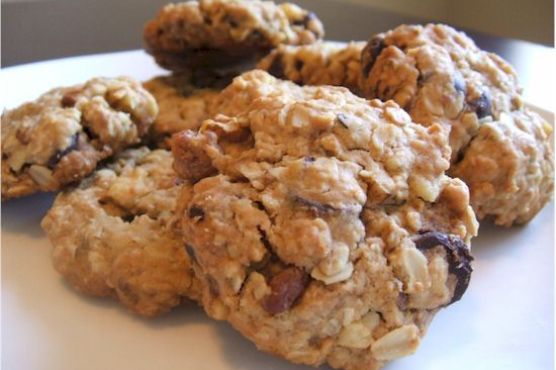 The Ultimate Vegan Chocolate Chip Cookies