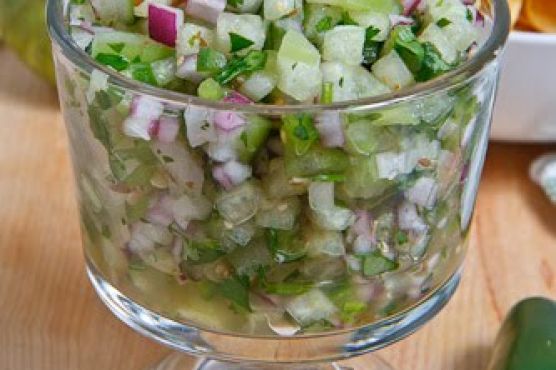Tomatillo Pico de Gallo