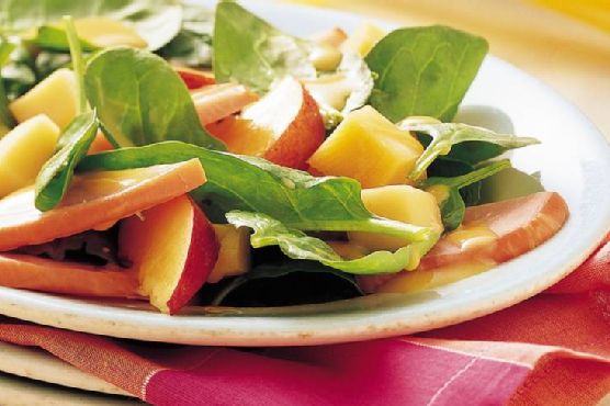 Tossed Smoked Gouda Spinach Salad