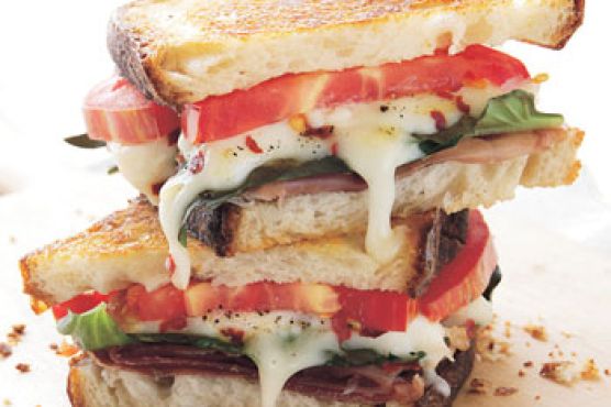 Ultimate Grilled Cheese Sandwich