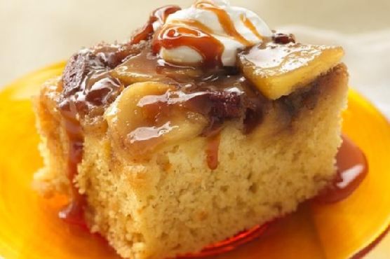 Warm Caramel Apple Cake