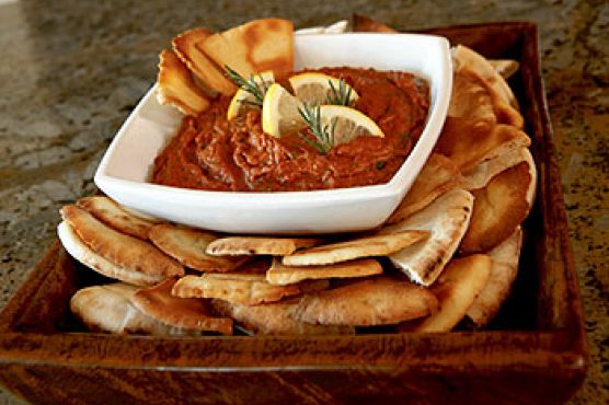 White Bean Purée with Sun-Dried Tomatoes