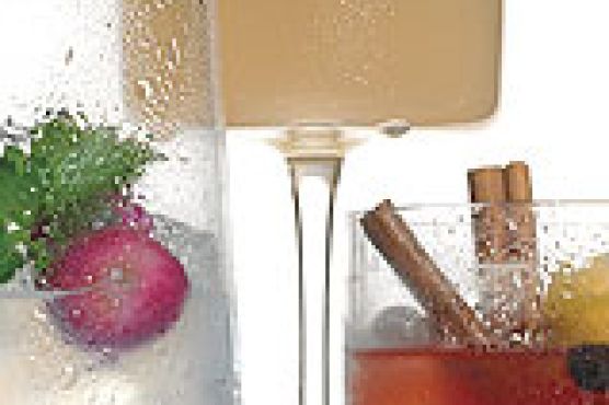 White Peach Summer Bellini
