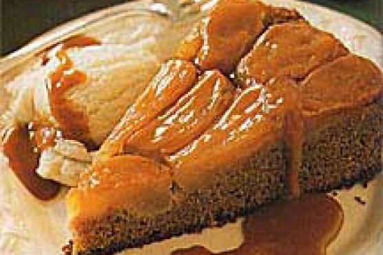 Winter Spice Cake with Caramelized Apple Topping